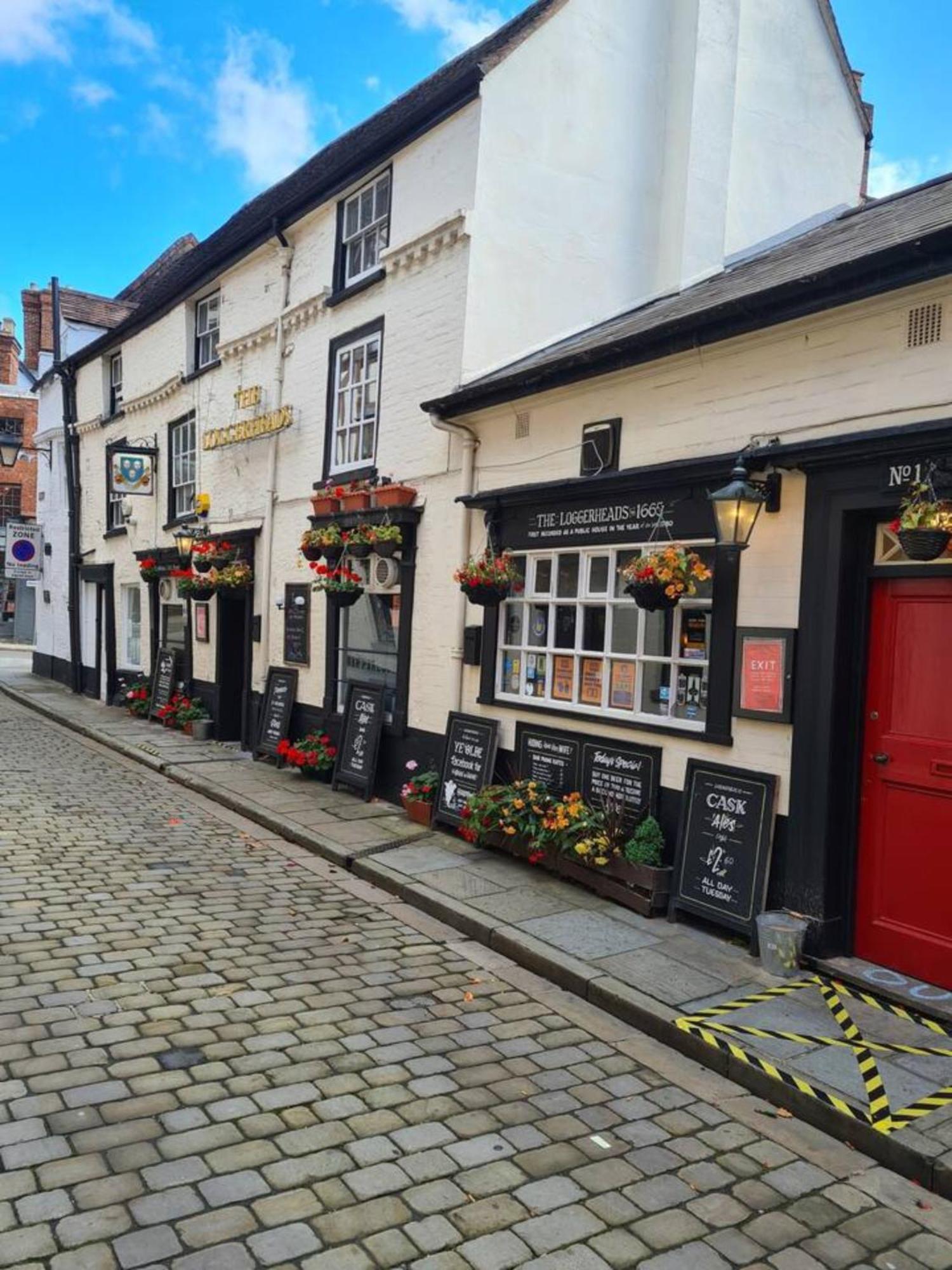 Cosy Corner - Town Centre Flat With Free Nearby Parking Appartement Shrewsbury Buitenkant foto