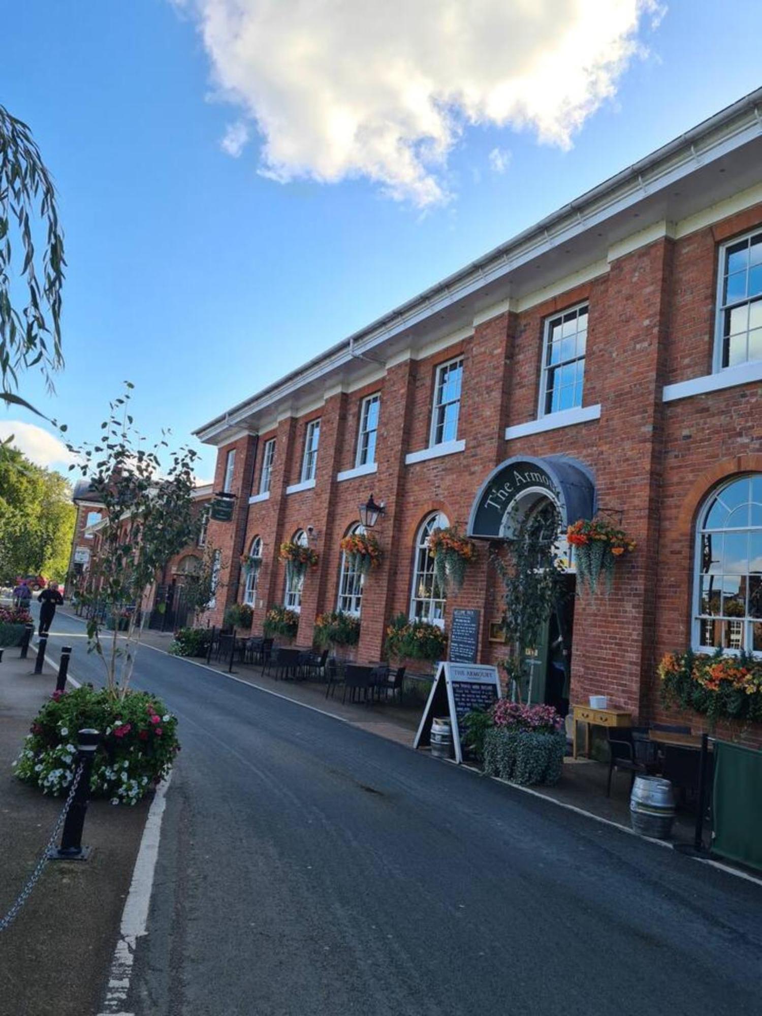 Cosy Corner - Town Centre Flat With Free Nearby Parking Appartement Shrewsbury Buitenkant foto